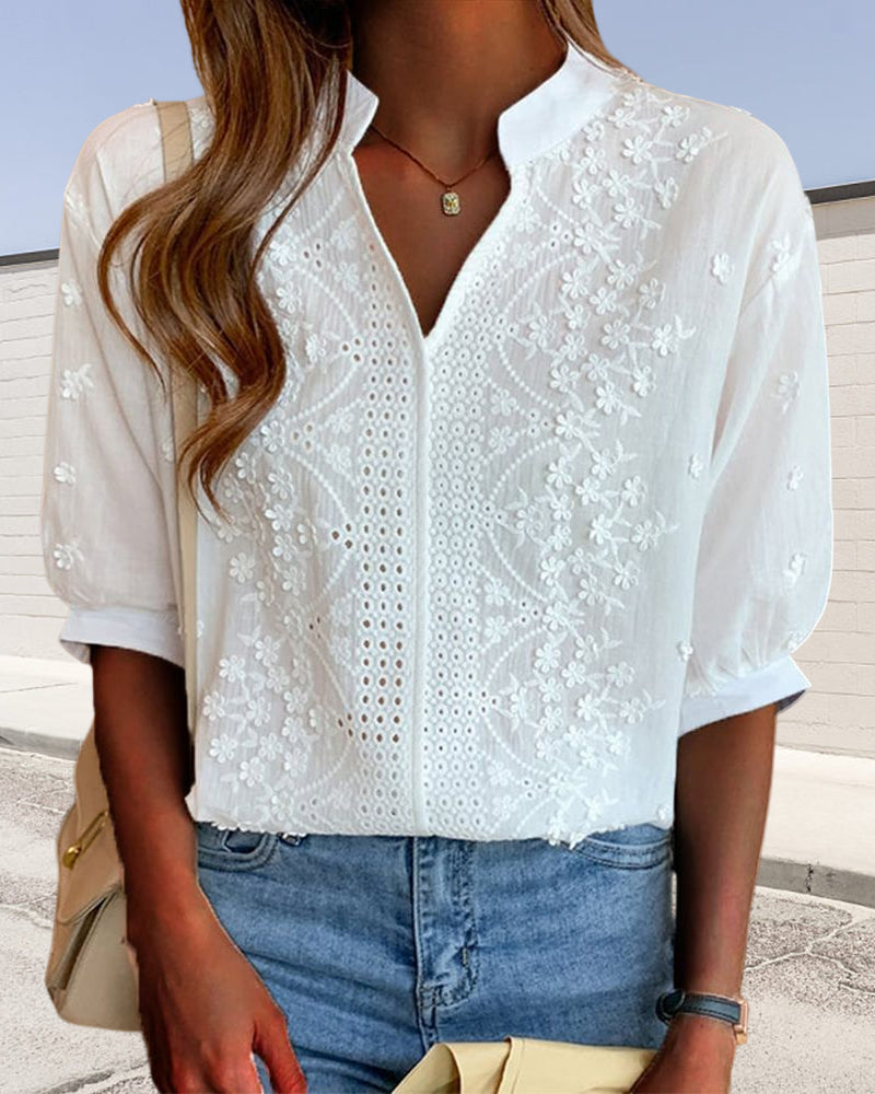 Astrid | Elegant Komfortabel Brodert Bluse