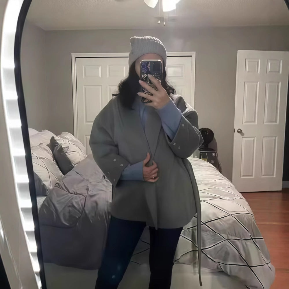 Daniela | Damenmantel mit Gürtel und Kunstfellärmeln