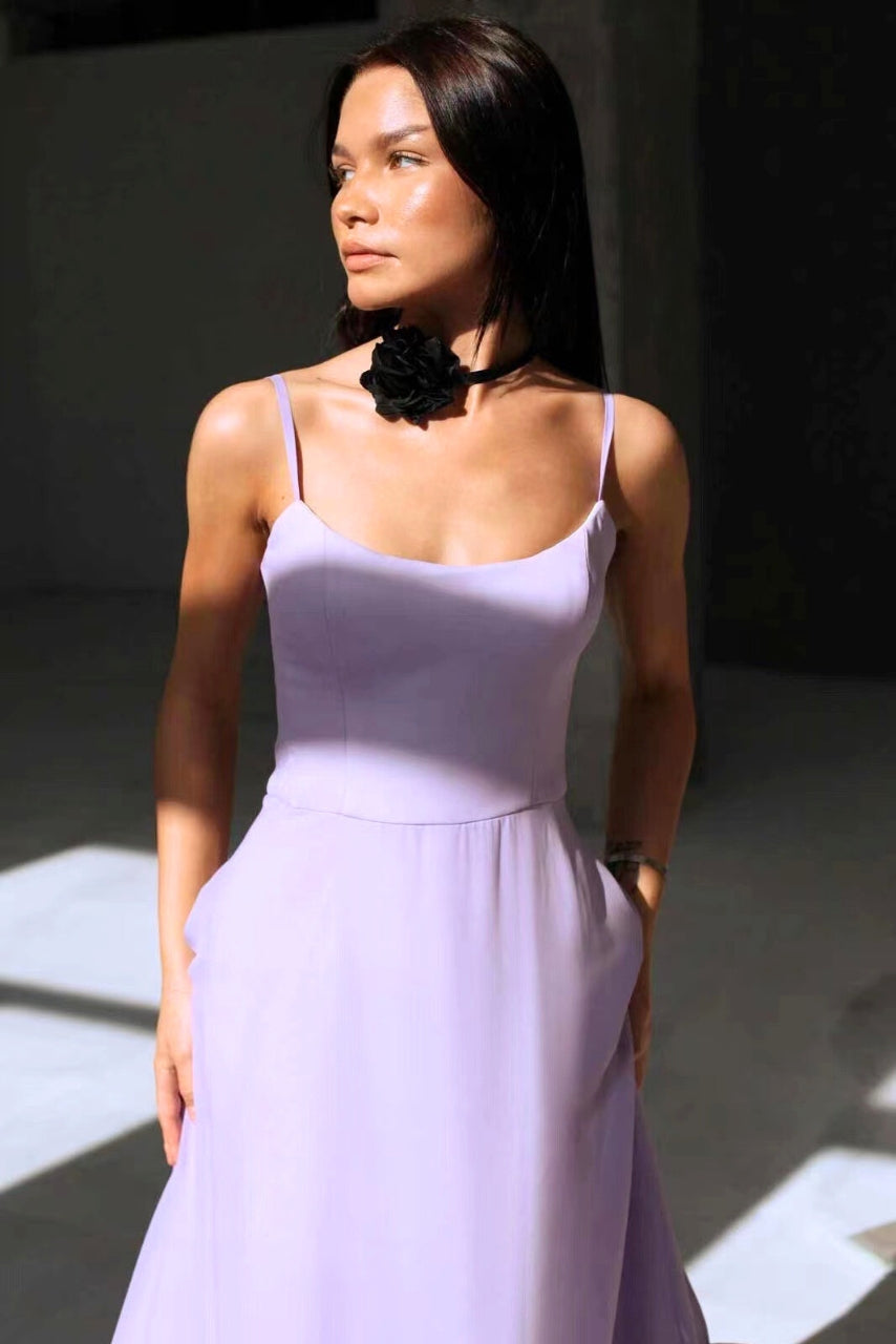 Jasmin | Damen elegantes Kleid für Hochzeitsgäste mit Rüschensaum