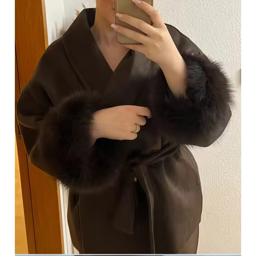 Daniela | Damenmantel mit Gürtel und Kunstfellärmeln