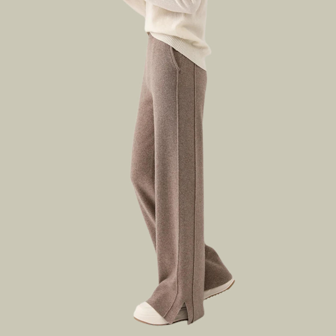 Barbara | Locker Geschnittene Strickhose für Damen