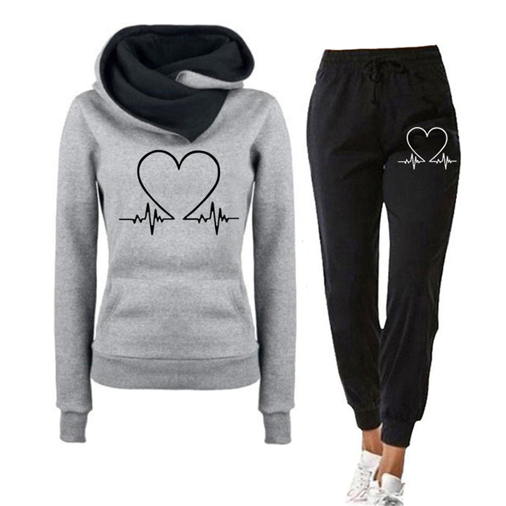 Carolin | Damen Hoodie- und Jogginghose-Set mit Herzschlagmotiv