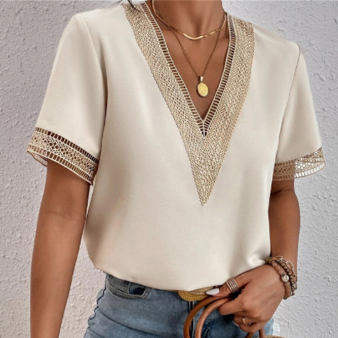 Karin | Stilfull Bluse med V-hals Detalj