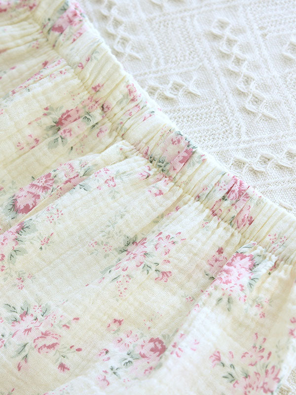 Greta | Damen Pyjama-Set mit Blumenmuster und Knopfhemd