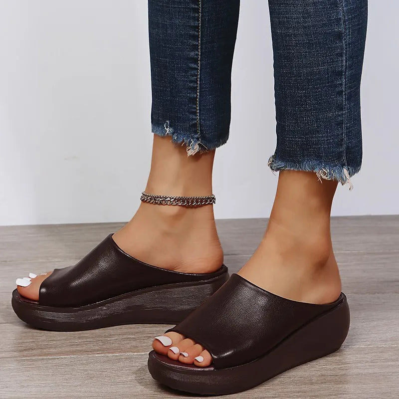 Iselin | Elegant og Komfortabel Sommerstil Sandaler
