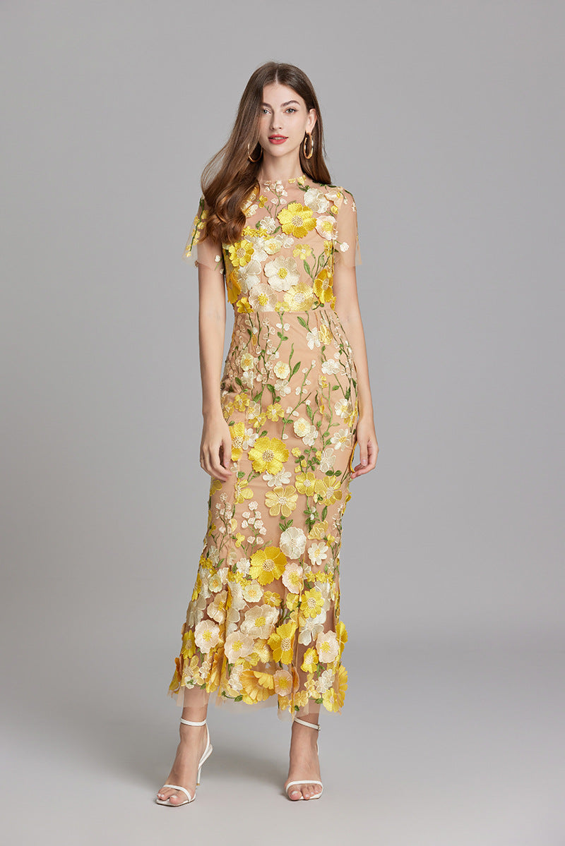 Verena | Damen Transparentes Maxikleid mit Blumenstickerei