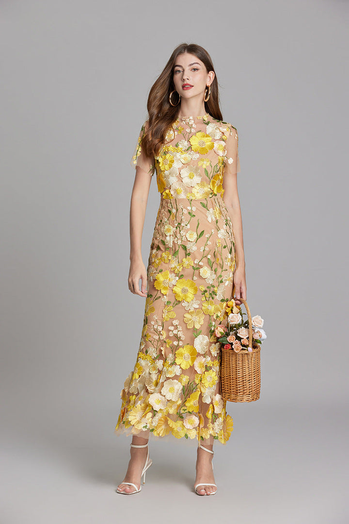 Verena | Damen Transparentes Maxikleid mit Blumenstickerei