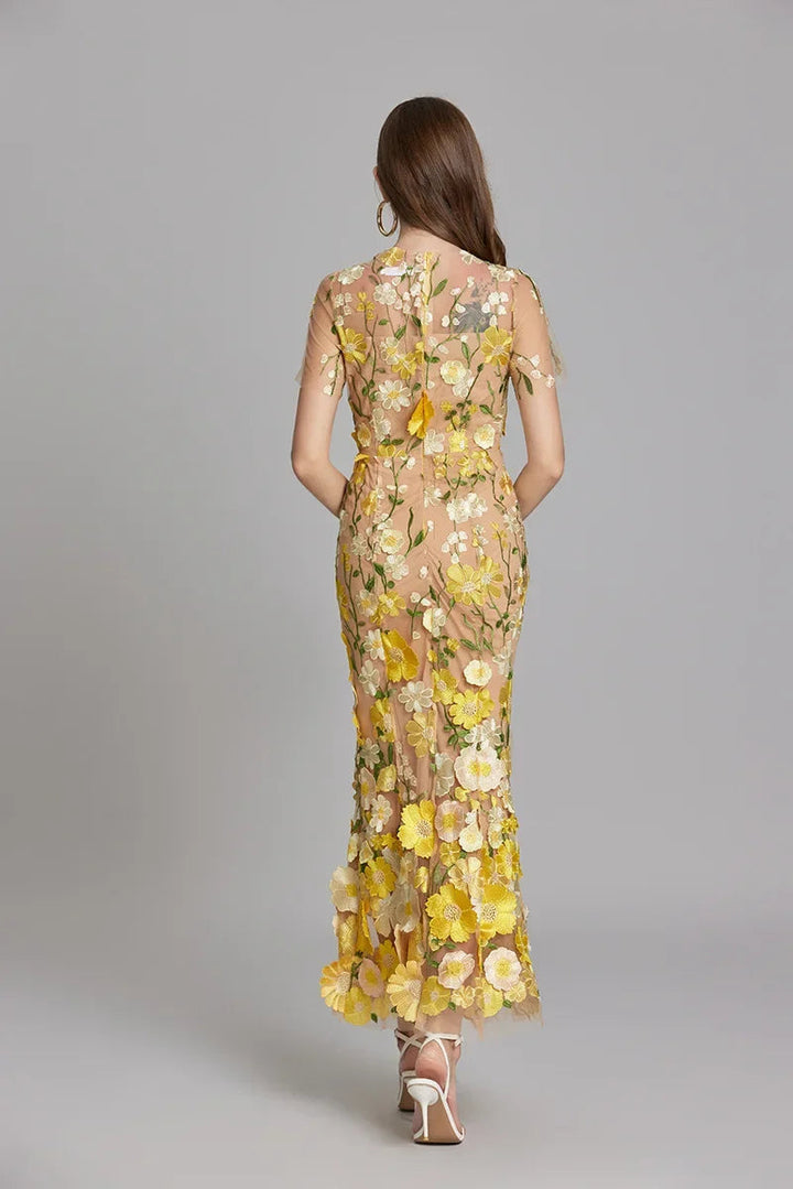 Verena | Damen Transparentes Maxikleid mit Blumenstickerei
