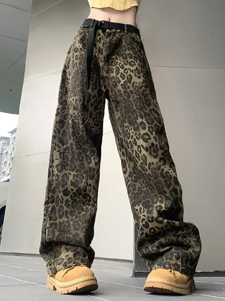 Anja | Damen Weit Geschnittene Jeans mit Leopardenmuster