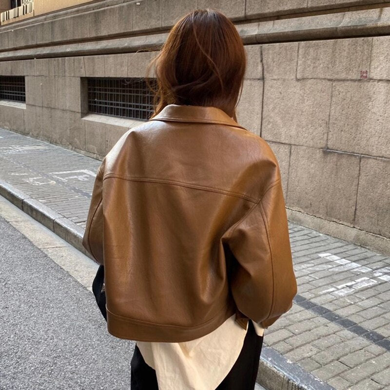 Petra | Damen Modische Kurze Jacke mit Boxy-Passform