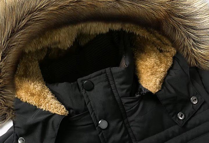 Karl | Herren Robuste Winterjacke mit Kapuze und Fellfutter