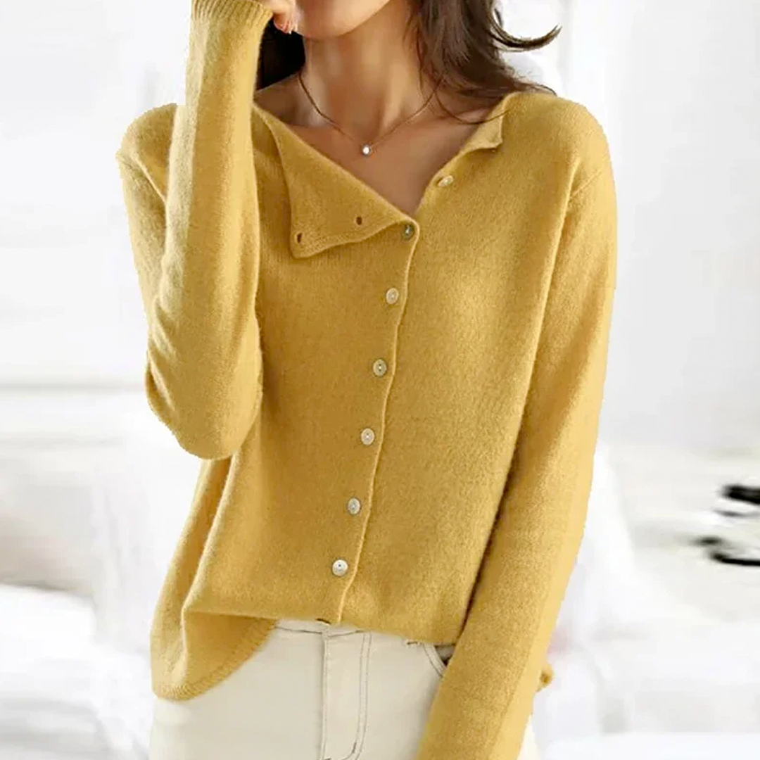 Emilie | Hyggelig V-hals Cardigan med Knapper