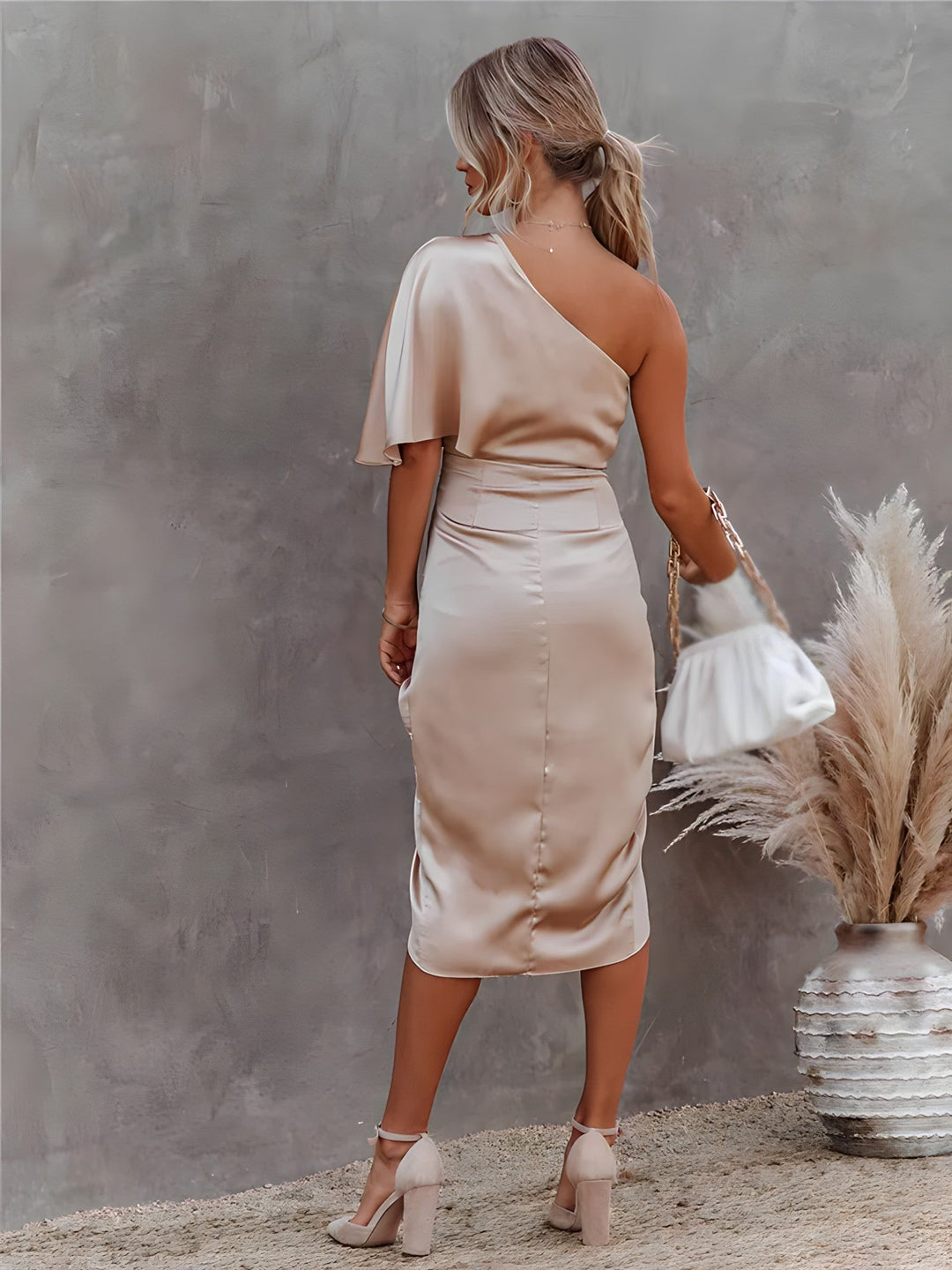 Stefanie | Damen Modernes Midikleid mit asymmetrischem Ärmel
